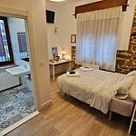 Tuul Etxea Ekonomický hotel *