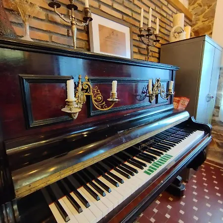 מלון ברמה אקונומית Tuul Etxea גלדקאו