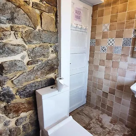 מלון ברמה אקונומית Tuul Etxea גלדקאו