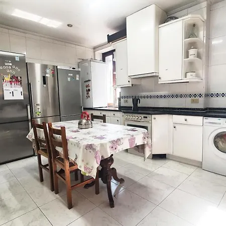 Tuul Etxea * גלדקאו