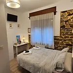 מלון ברמה אקונומית Tuul Etxea גלדקאו