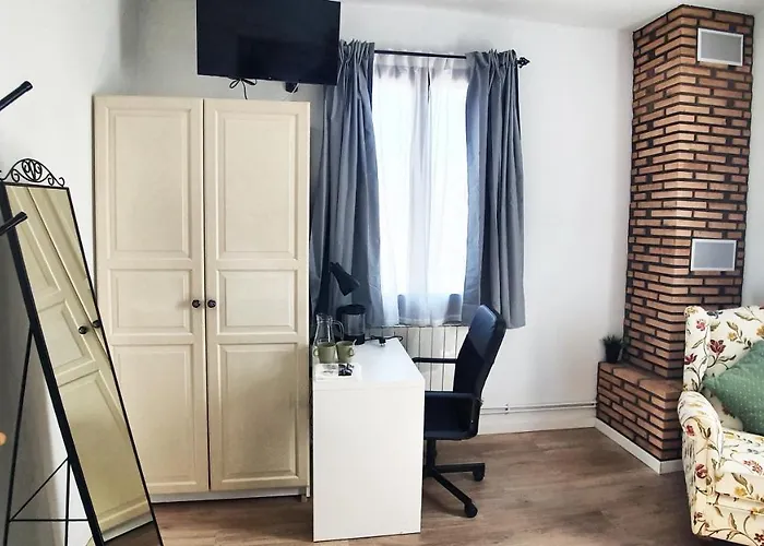 Tuul Etxea Ekonomický hotel *