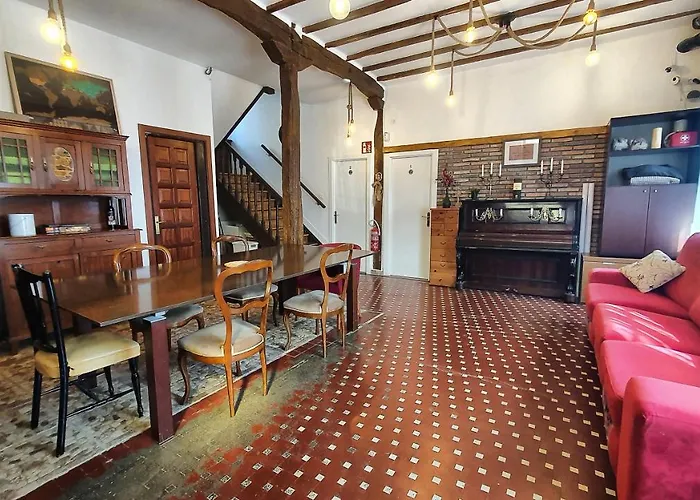 Tuul Etxea Ekonomický hotel Galdakao