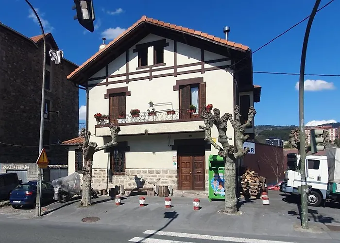 Tuul Etxea Ekonomický hotel