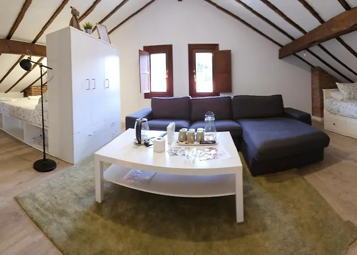 Tuul Etxea Ekonomický hotel